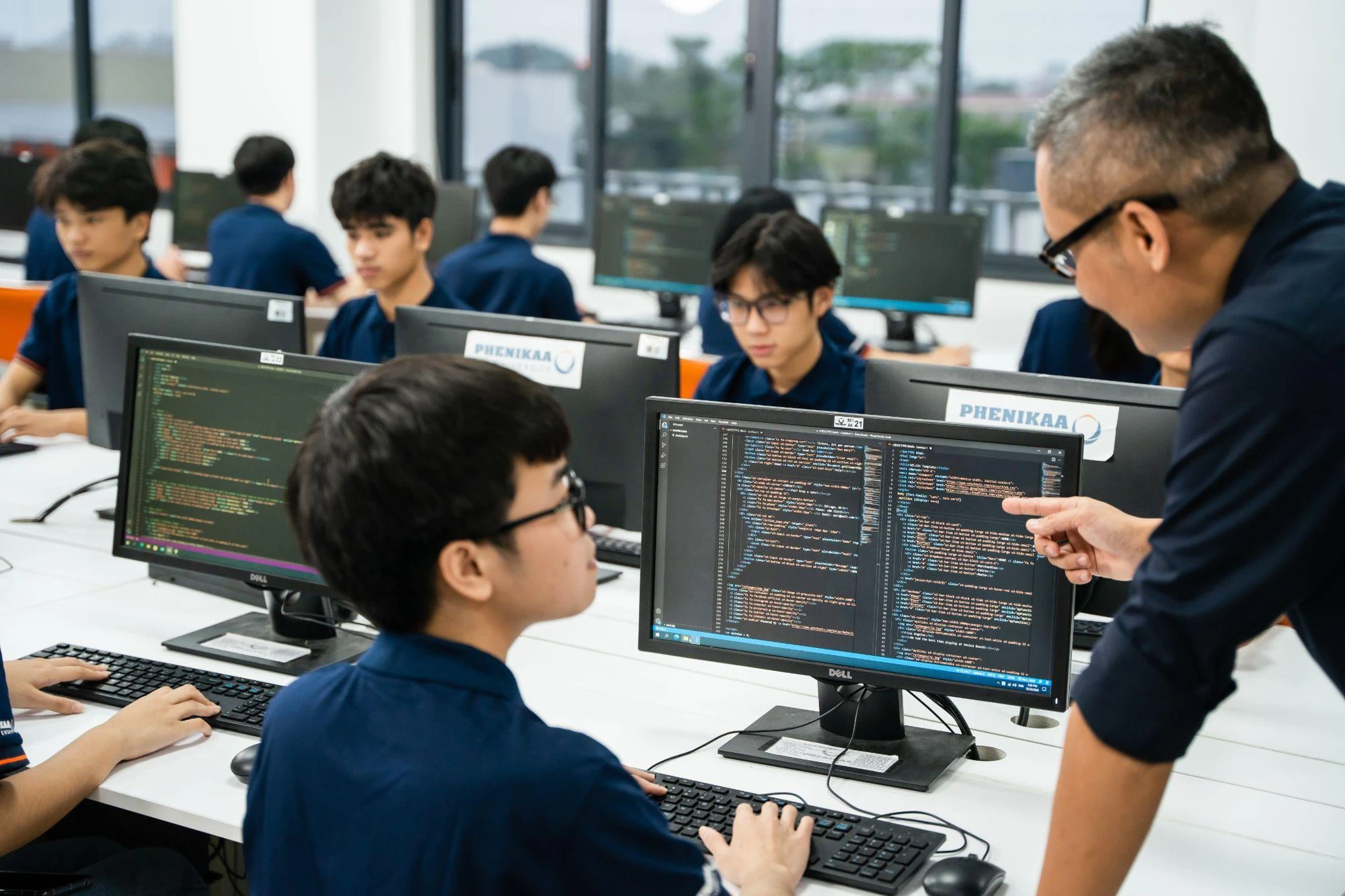 Khám Phá Cơ Hội Làm Việc Ngành Gambling Ở Sri Lanka - Visa, Những Điều Cần Biết