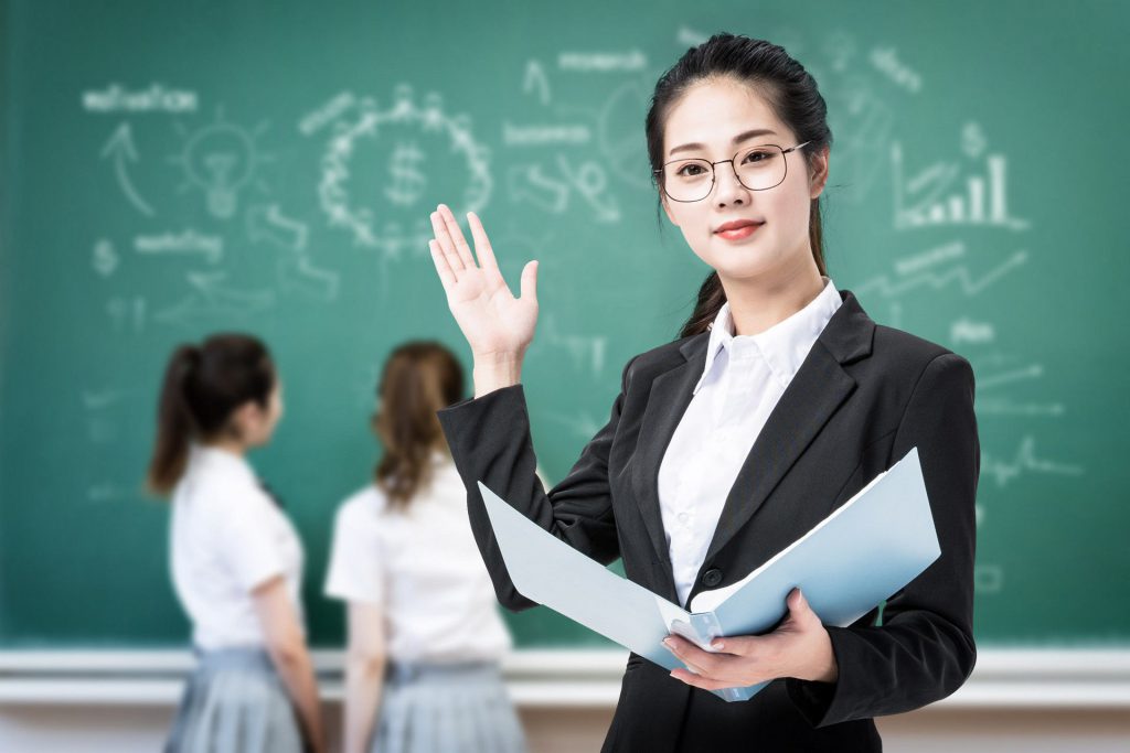 tuyển dụng giáo viên tiếng Nhật - EK Group