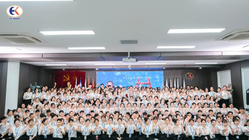 Chương trình "Đánh thức con người trong bạn"