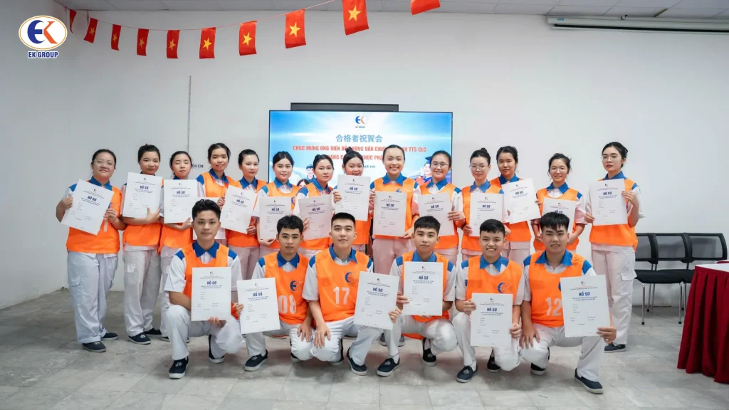 Chúc mừng các bạn đã trúng tuyển, chính thức tiến thêm một bước quan trọng trên hành trình chinh phục cơ hội làm việc và phát triển sự nghiệp trong môi trường quốc tế.