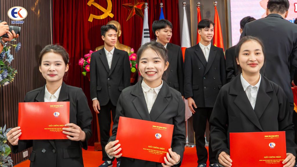 Năm 2026 XKLĐ Nhật Bản có còn dễ đi? Sự thật người lao động cần biết