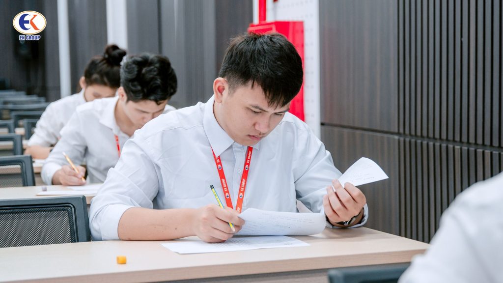 Vì sao từ điển là công cụ học tiếng Nhật quan trọng?