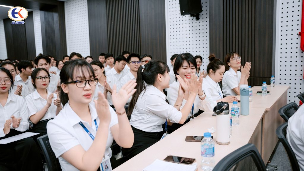 EK GROUP phát động cuộc thi hùng biện tiếng Nhật 2 2026 – “Lời thầy dẫn lối tương lai”