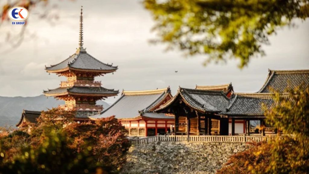 Môi trường sống và làm việc tại Kyoto có gì nổi bật? 